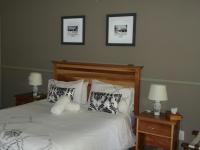 Chambre Lit Queen-Size - Vue sur Jardin