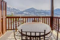 B&B Embrun - Les Fauvettes - appartement vue imprenable sur montagne - Bed and Breakfast Embrun