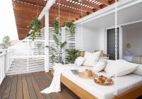 Crystal Pacific Palm Beach - B&B Gold Coast