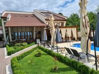 B&B Cernădia - Pensiunea MedAless - Bed and Breakfast Cernădia