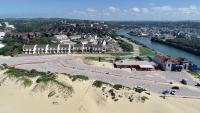 42 Settler Sands Beachfront Accommodation Sea and River View - B&B