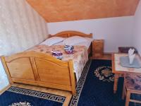 Tweepersoonskamer met een Eigen Externe Badkamer