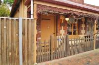 Café Spa Suite (38 Melbourne street, North Adelaide)