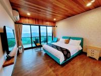 Chambre Lit Queen-Size avec Baignoire Spa