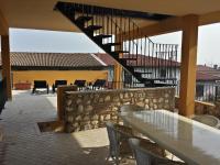 Apartment with Terrace Pool View