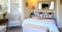 Suite Lit Queen-Size - Vue sur Piscine