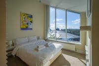 Royal Stuart Lane - Townhouse by the Bay with Parking - B&B Cardiff