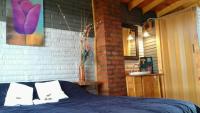 Studio mit Balkon
