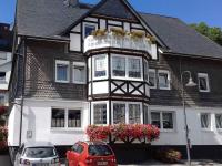 B&B Schmallenberg - Ferienwohnung Hacke - Bed and Breakfast Schmallenberg