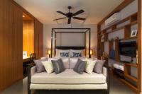Three-Bedroom Elegant Style with Private Pool Villa