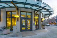 Renu Suites at The Burlington Portland - B&B Portland