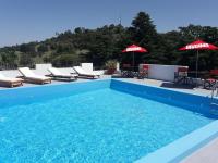 B&B Tandil - Hotel Hermitage - Bed and Breakfast Tandil