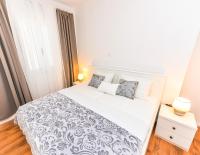 Apartamento con balcón