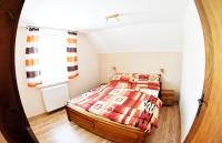 Large One-Bedroom Apartment with Balcony