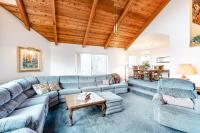 The House Of Light and Sky - B&B Lake Arrowhead