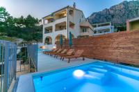 Apartments Fiona - away from city crowds - B&B Macarsca