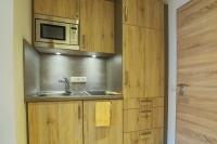 Apartamento con balcón