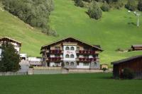 B&B Gerlos - Landhaus Silvia - Bed and Breakfast Gerlos