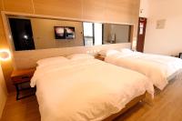 Camera Quadrupla con Vista Montagna 