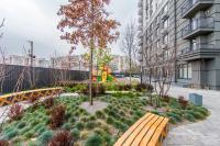 Стильные апартаменты,метро Вырлица,метро Харьковская - Bed and Breakfast
