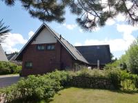 Haus Sylt für Vier, App 8 - B&B Wenningstedt