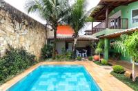 Charmosa Casa em Condomínio com Piscina, Churrasqueira e Forno de Pizza a 1 Quadra da Praia do Sapê - Chambres d'hôtes Ubatuba