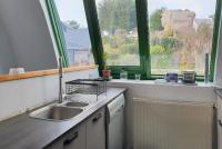 Maison 6 pers, avec jardin clos au centre de Trégastel, à 500m de la plage - Réf 179 - B&B Trégastel