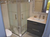 Deluxe One-Bedroom Apartment with Garden View