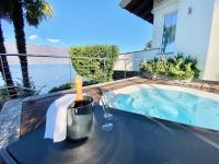 Villa Poseidon - B&B Porto Valtravaglia