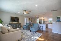 Ranch Style Home & Plenty Of BKYD Space Near KSU - Bed and Breakfast Marietta