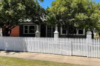 B&B Myrtleford - Hazeldene - The Best Location In Town! - Bed and Breakfast Myrtleford