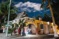 Private Beachhouse Hacienda Antigua - B&B El Cuyo