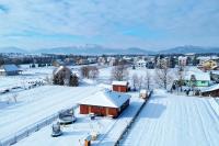 Apartamenty przy Jeziorze Żywieckim z widokiem na Skrzyczne - Bed and Breakfast Żywiec