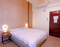 Camera Matrimoniale con Vista Montagna