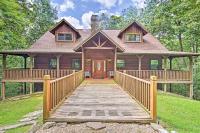 Spacious and Secluded Cabin 25 Mi to Bentonville! - B&B Noel