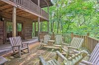Spacious and Secluded Cabin 25 Mi to Bentonville! - B&B Noel