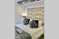 B&B Mossel Bay - Flowerbox Triton Height - Bed and Breakfast Mossel Bay