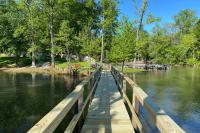 3-BDR Direct Waterfront Cottage - B&B Charlotte