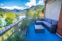 House by the Lake - Bed and Breakfast Most na Soči