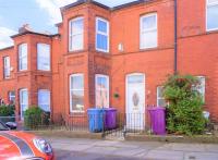 B&B Liverpool - Charming 4-Bed Pet Friendly House in Liverpool - Bed and Breakfast Liverpool