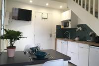 Appartement neuf entre mer et montagne. - Chambres d’hôtes