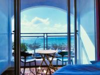 Double Room with Balcony and Sea View
