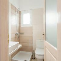 Apartment with Garden View