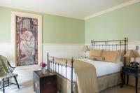 Kamer met Queensize Bed
