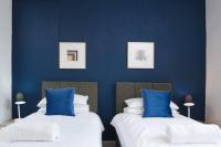 Newport house sleeps 9 - Mycityhaven - B&B Newport