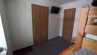 Chambre Triple avec Salle de Bains