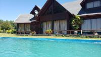 Casa Parque Los Arrayanes & Piscina - B&B Pucón