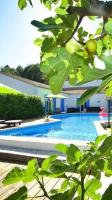 B&B Bize-Minervois - La Villa Du Menhir - Bed and Breakfast Bize-Minervois