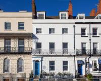 B&B Weymouth - No. 98 Boutique Hotel - Bed and Breakfast Weymouth