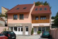Tündérpart Vendégház - B&B